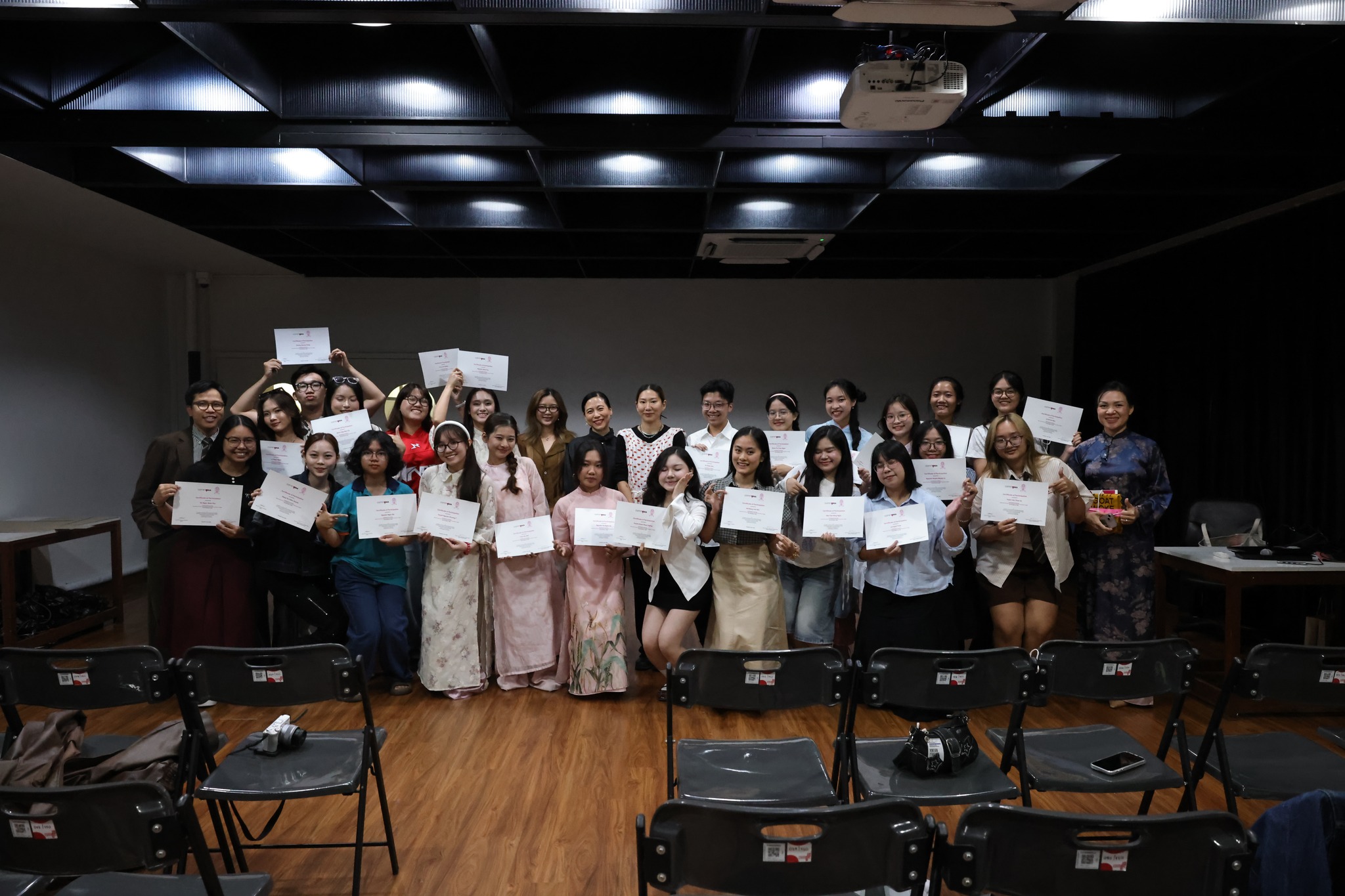 Chương Trình Trao Đổi UEH – Chulalongkorn University | Khám Phá Điện Ảnh Quốc Tế